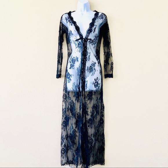 Sexy Black Floral Lace Robe/Beach Coverup_S - Picture 2 of 10